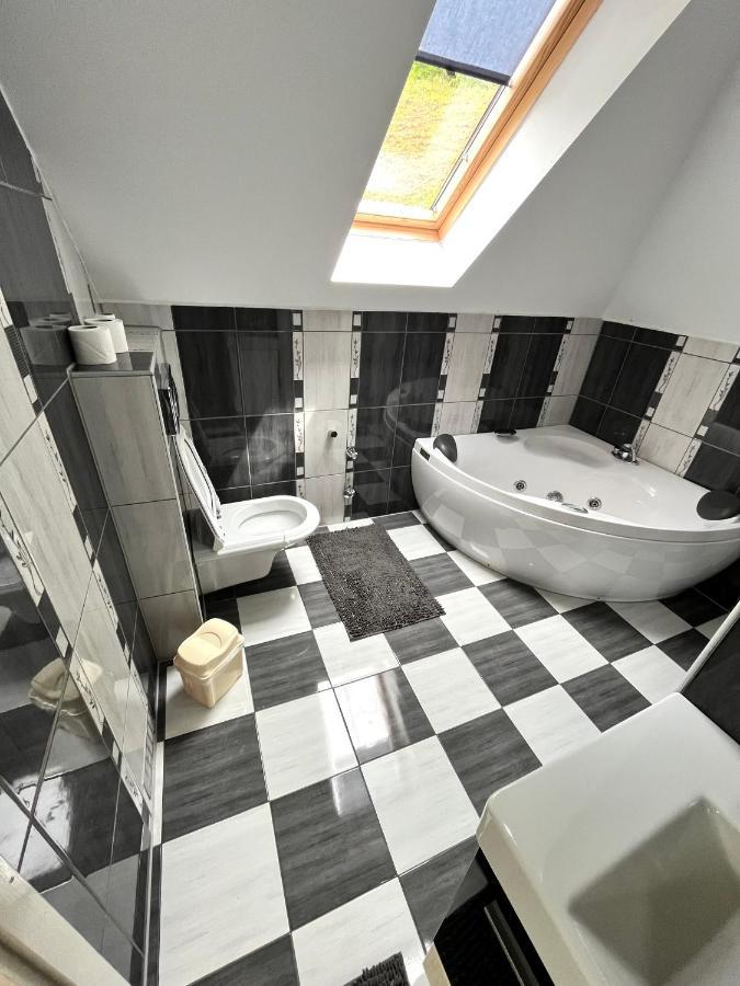 Villa Cobras Plivsko Jezero, Jajce Extérieur photo